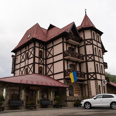 Oksamit Resort 보로크타 외부 사진