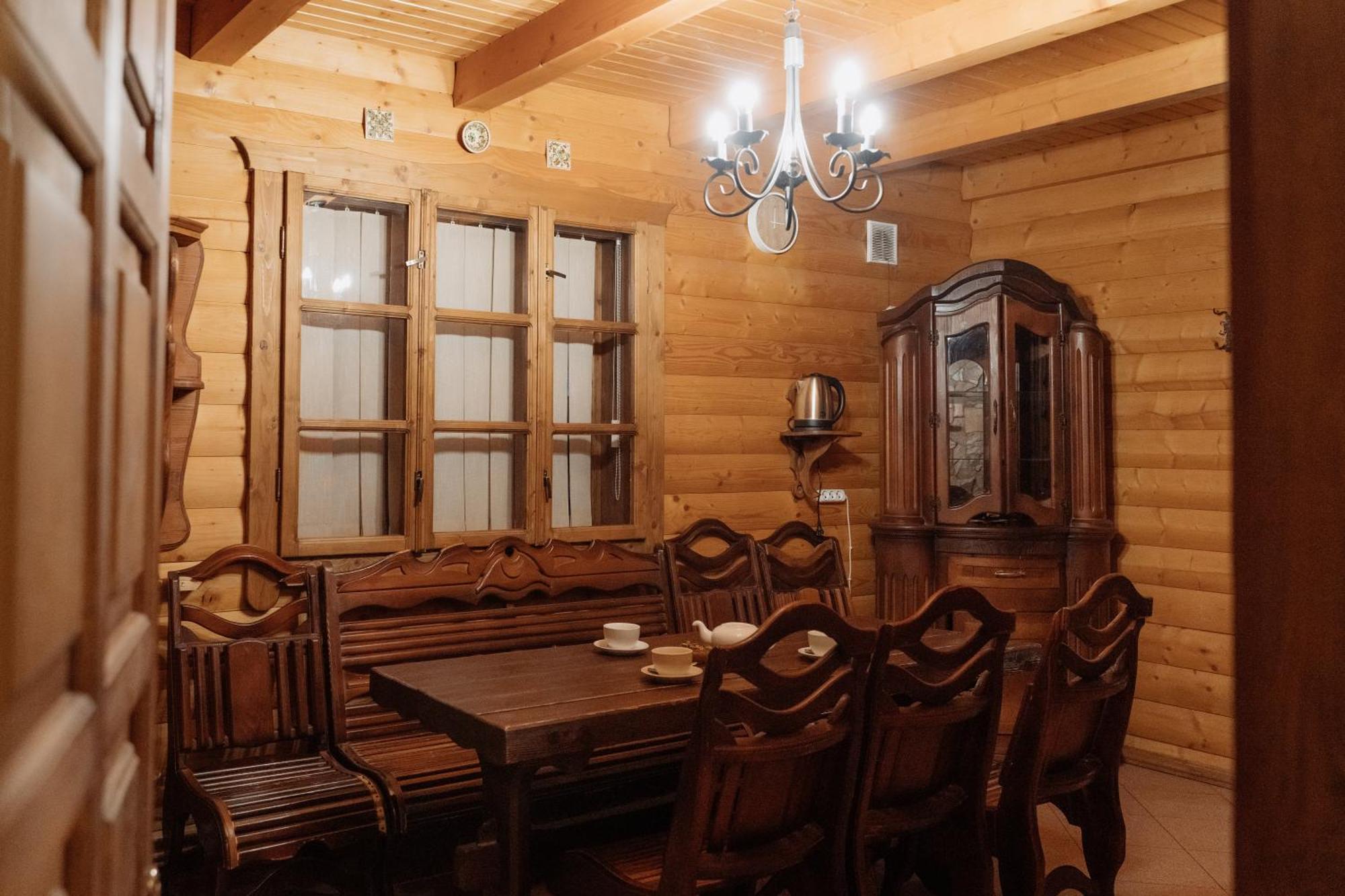 Oksamit Resort 보로크타 외부 사진