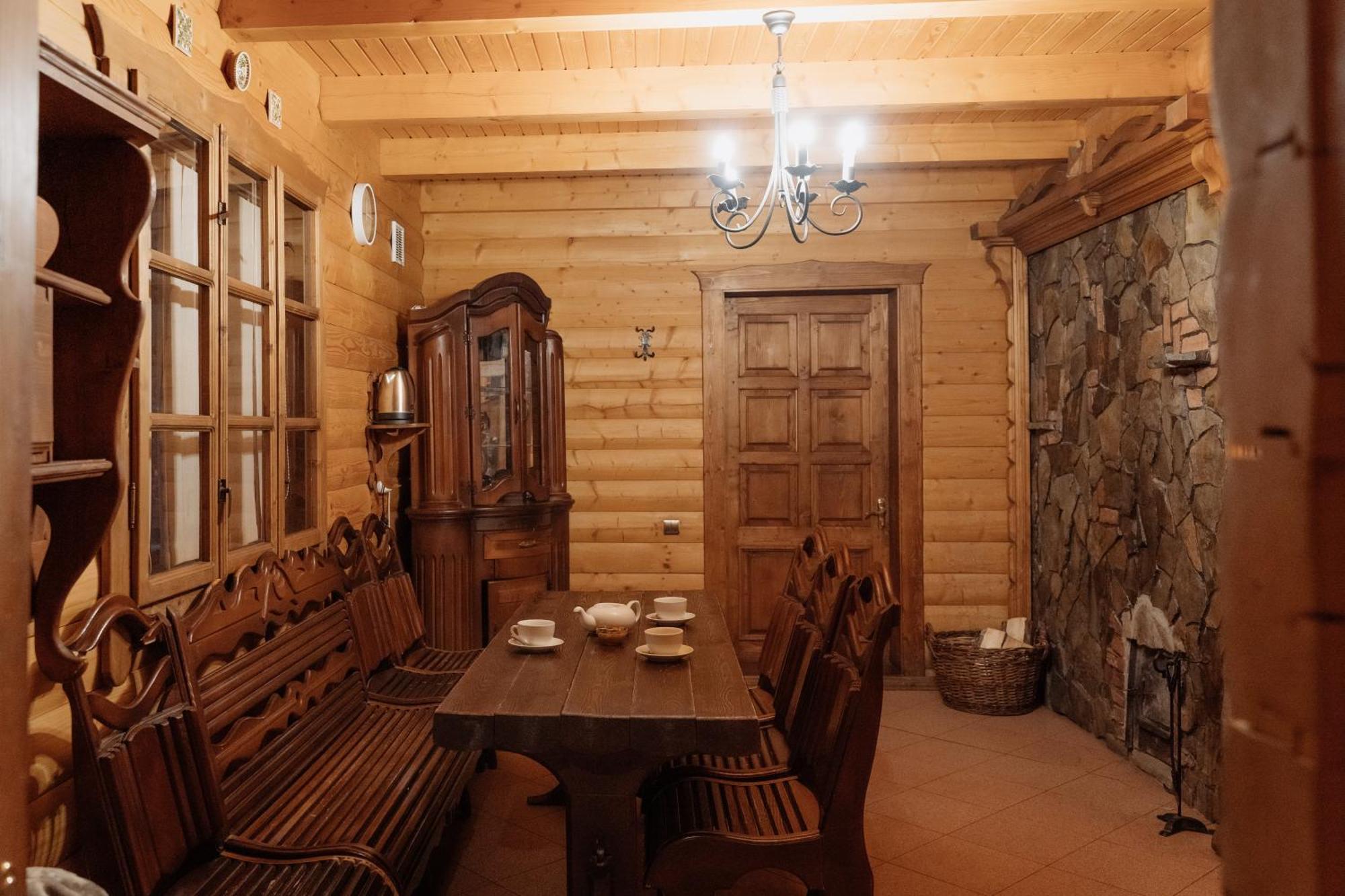 Oksamit Resort 보로크타 외부 사진