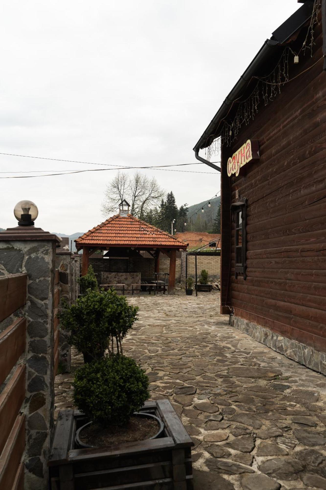 Oksamit Resort 보로크타 외부 사진
